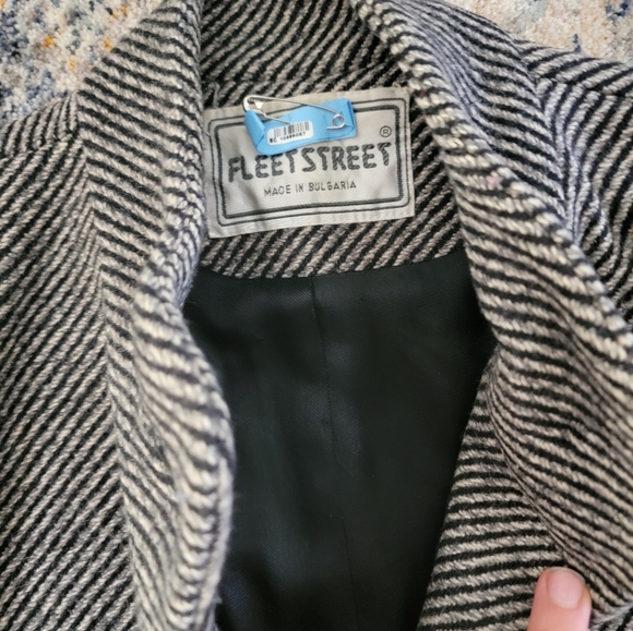 Wool dress coat - Picture 15 of 16